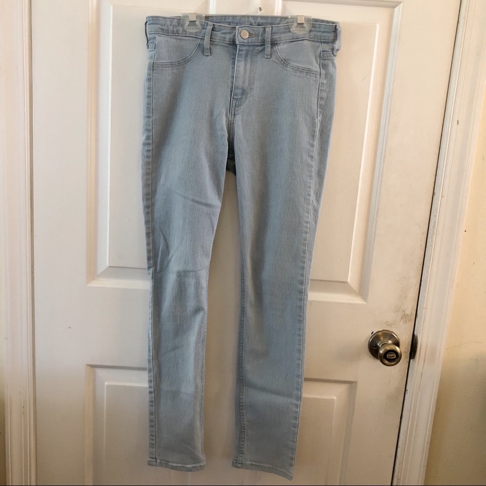 Light wash H&M jeans
